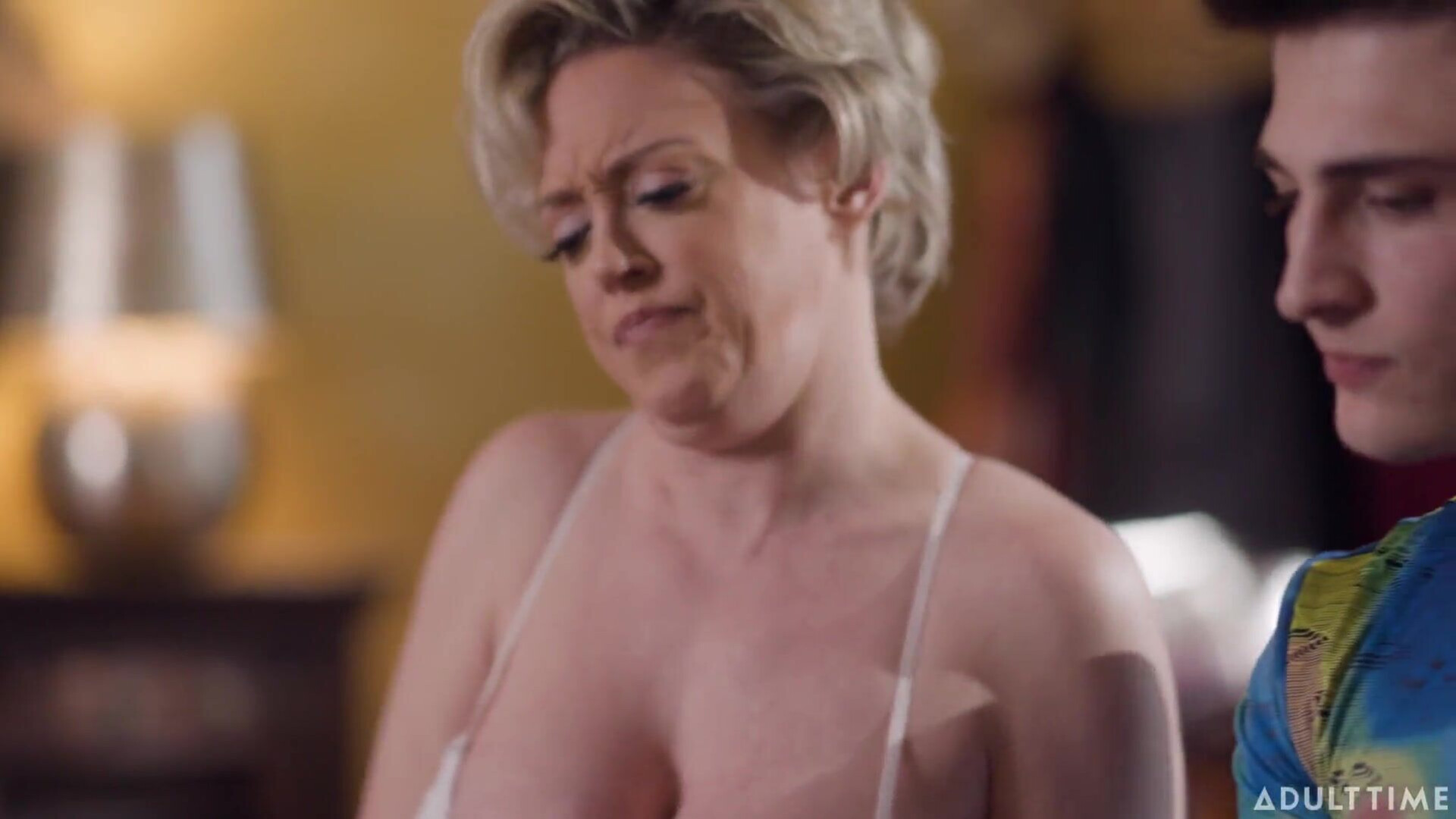 Dee Williams Fun With Shapes in HD - sex - porn