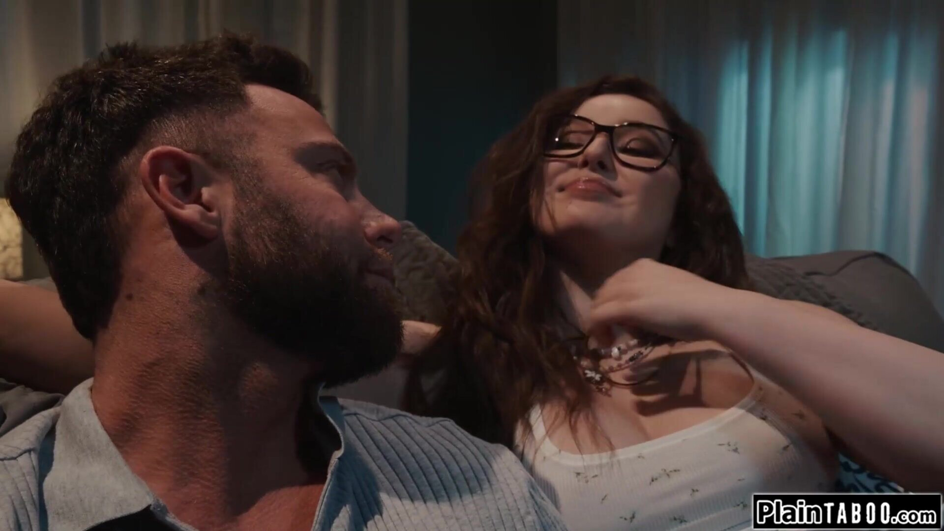 Do I really know my bf Im moving in with - taboo - big tits - deepthroat - petite - shaved - spank - brunette - big cock - blowjob - pornstar