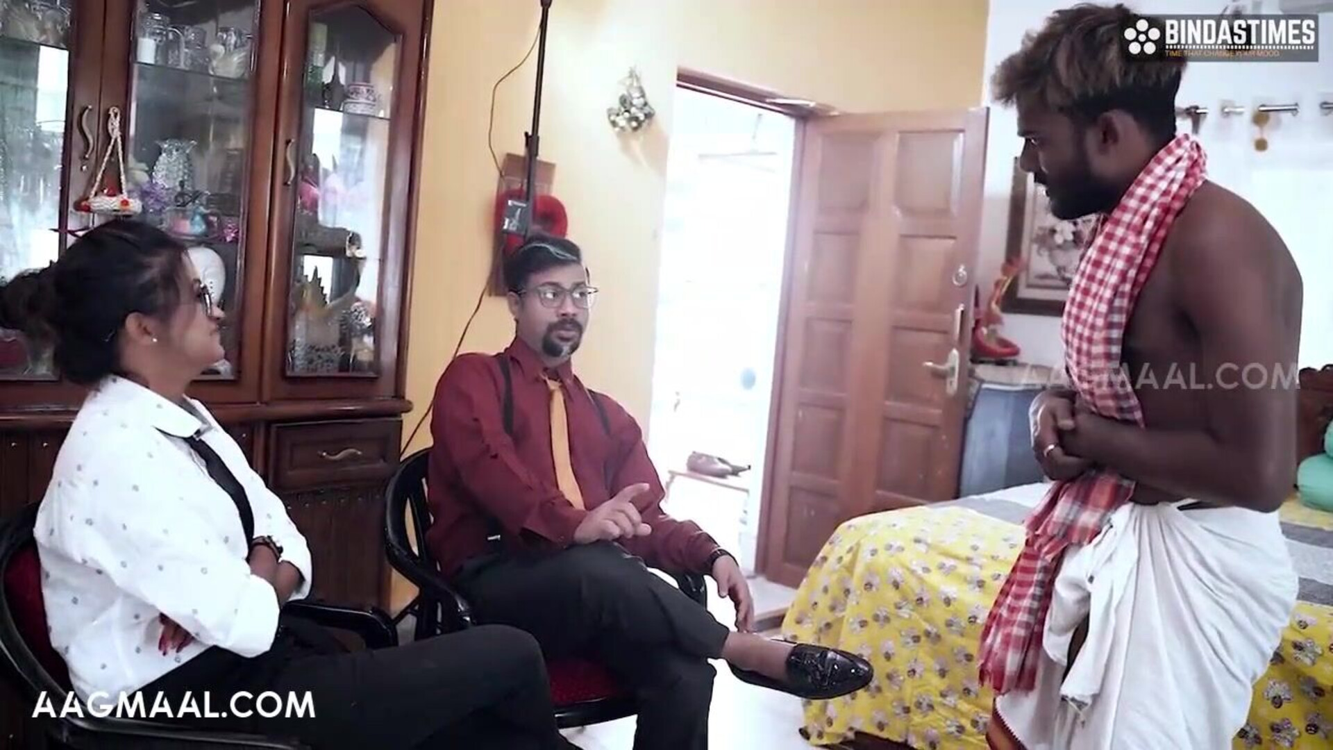 Huge Cumshot Uncut (2023) BindasTimes Hindi Short Film - sapnasappu - tinanandy - tinadutta - sucharitabhattacharya - zoyarathore - kajalchauhan - jyotimishra - anmolkhan - fetish - blowjob
