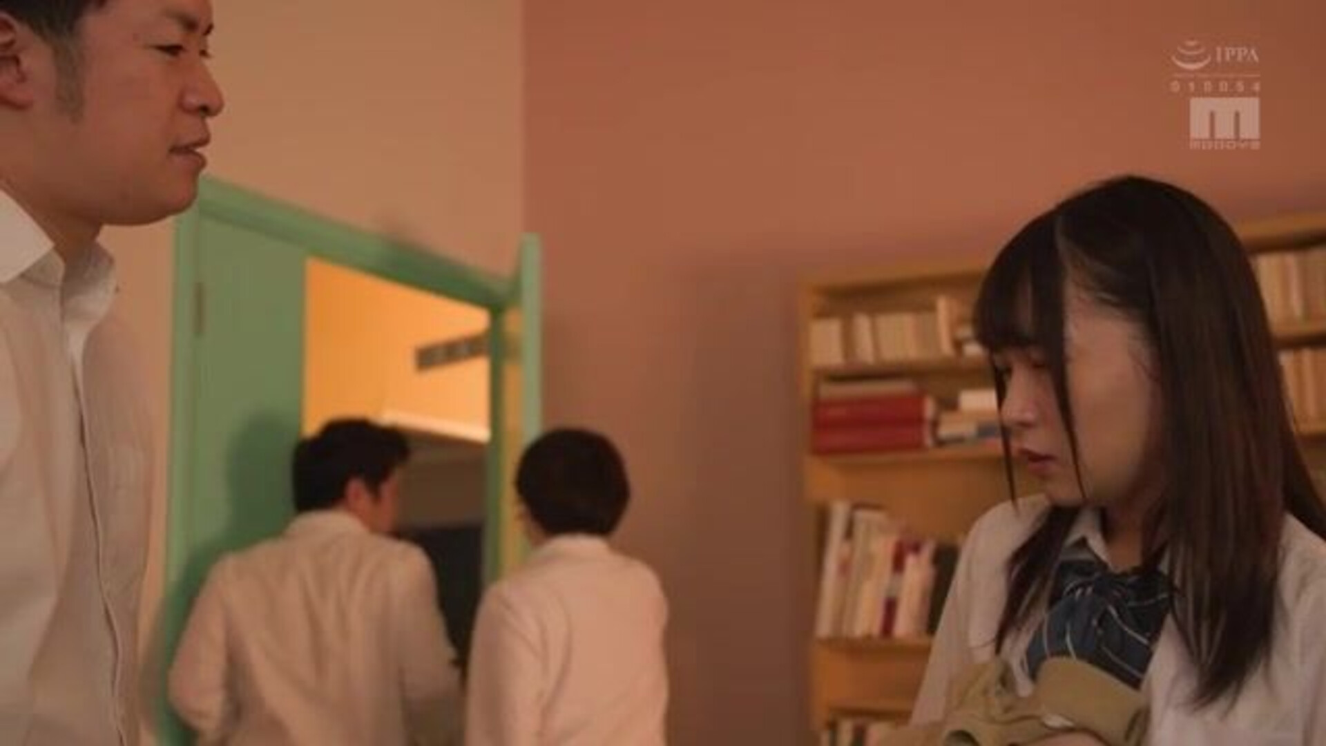 MIAA 856 El Consejo Estudiantil que me ayudó me pidió ayuda con unaviolación - alumna - y - grupo - de - alumnos