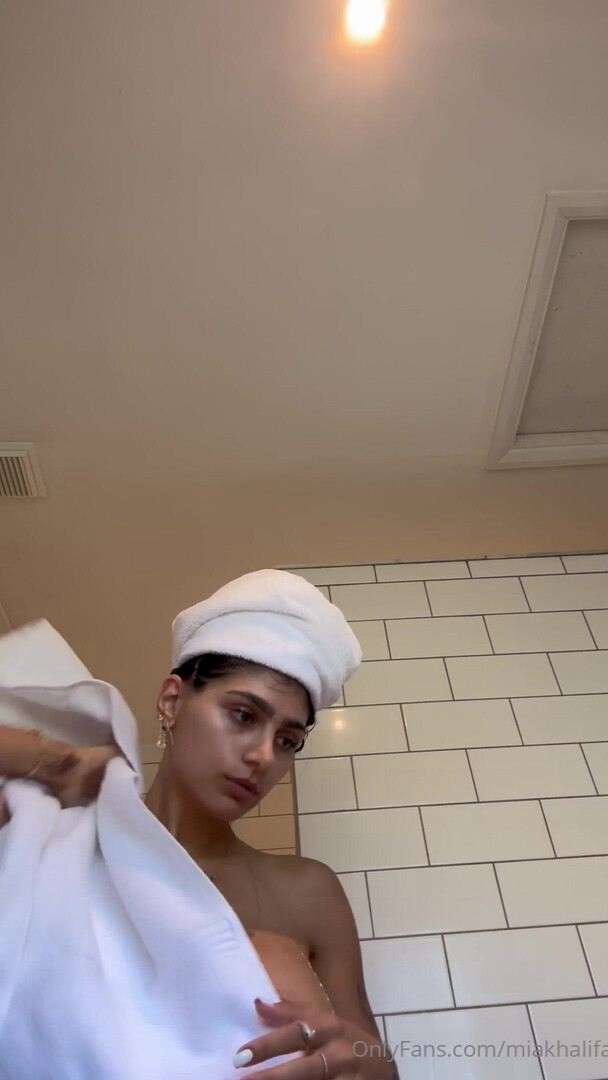 Mia Khalifa Podcast 4K - xxx
