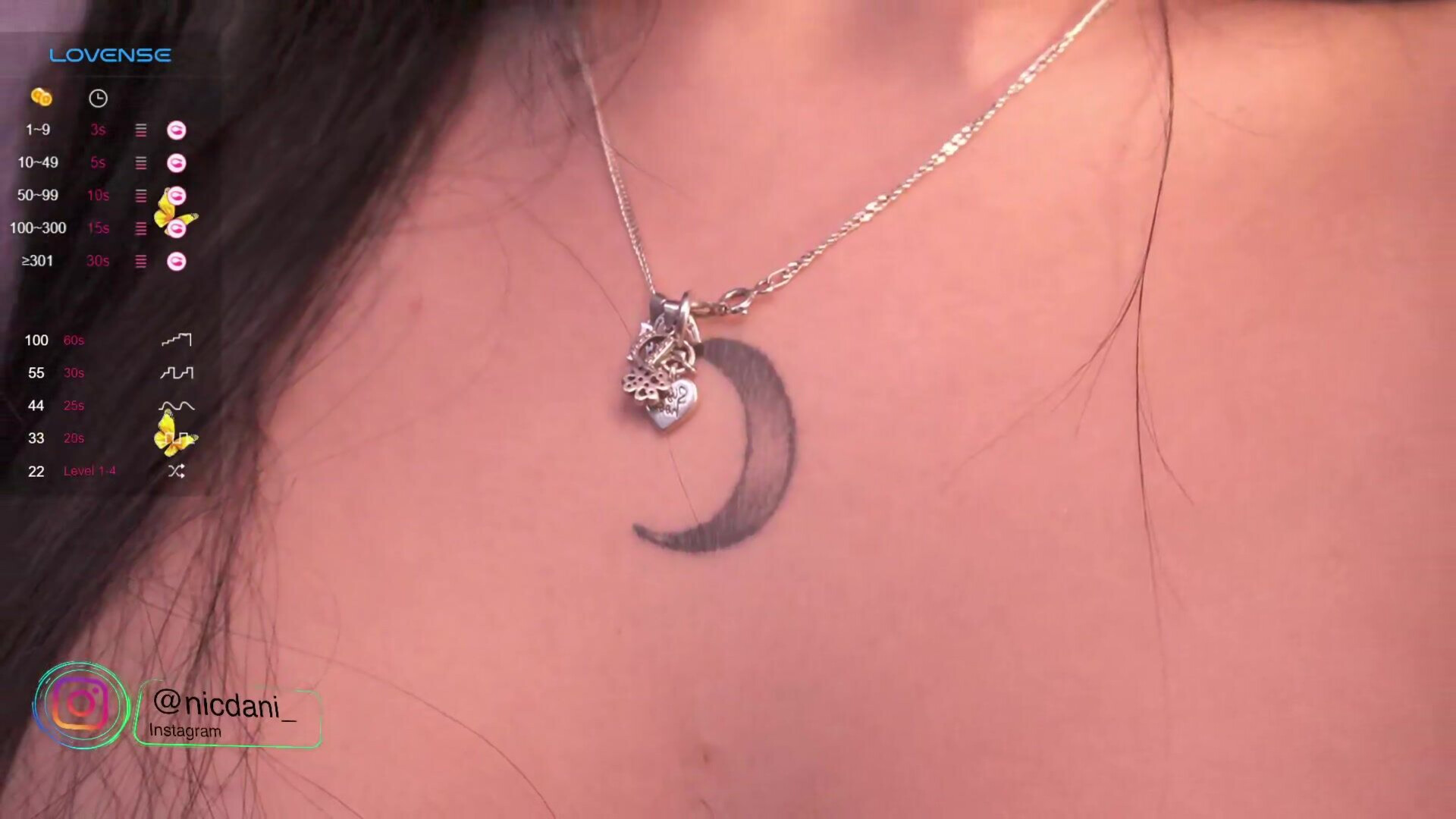 Nicdani 1 2024 05 31 02 32 - webcam - solo - toys