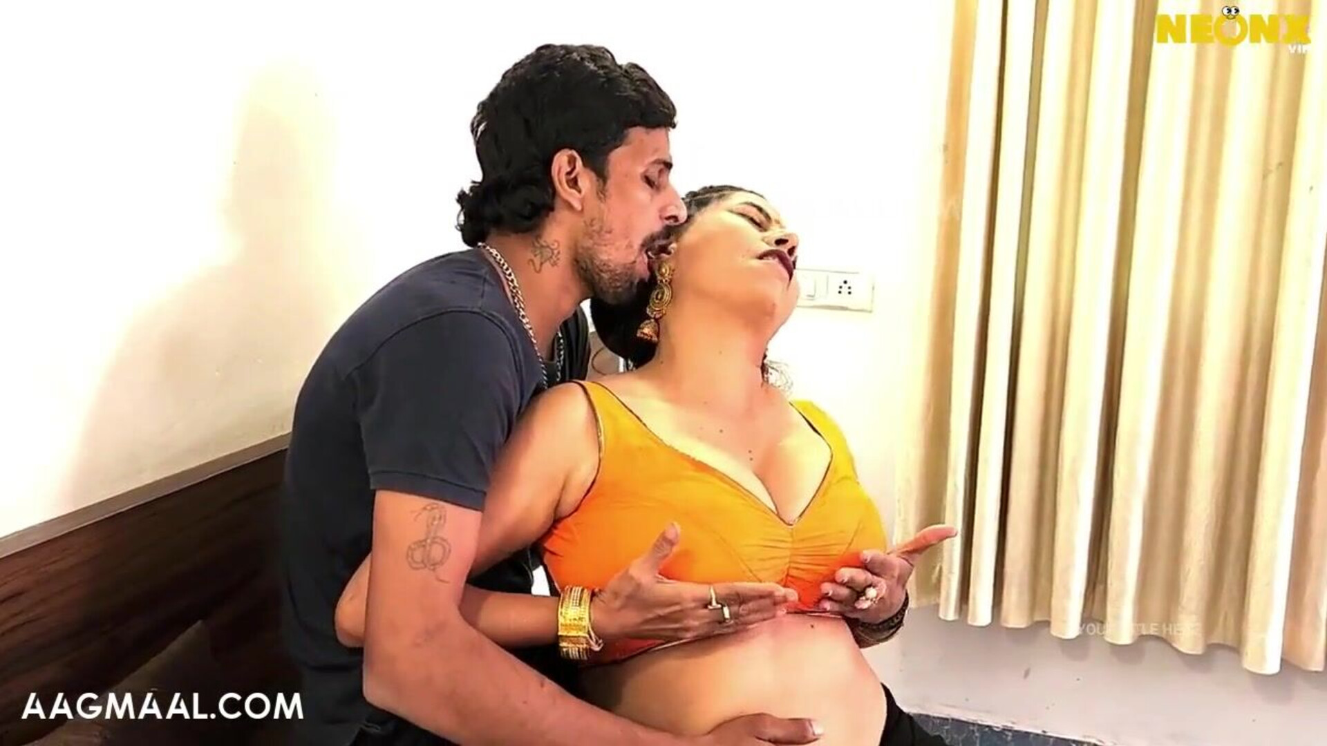 Pizza Boy Part 02 Uncut (2022) NeonX Hindi Short Film - kanchanarora - sucharitabhattacharya - tinanandi - tinanandy - tinadutta - jyotimishra - sapnasappu - kajalchauhan - nanditadutta - pallavipatil