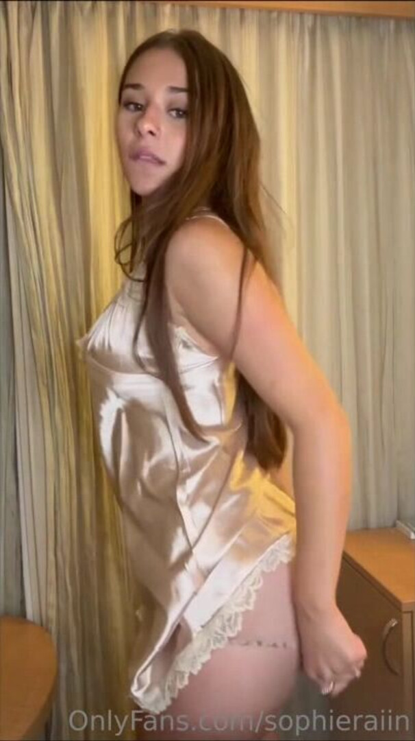 Striptease Scene Edit Sophieraiin - big ass - big tits - blowjob - sex - fuck