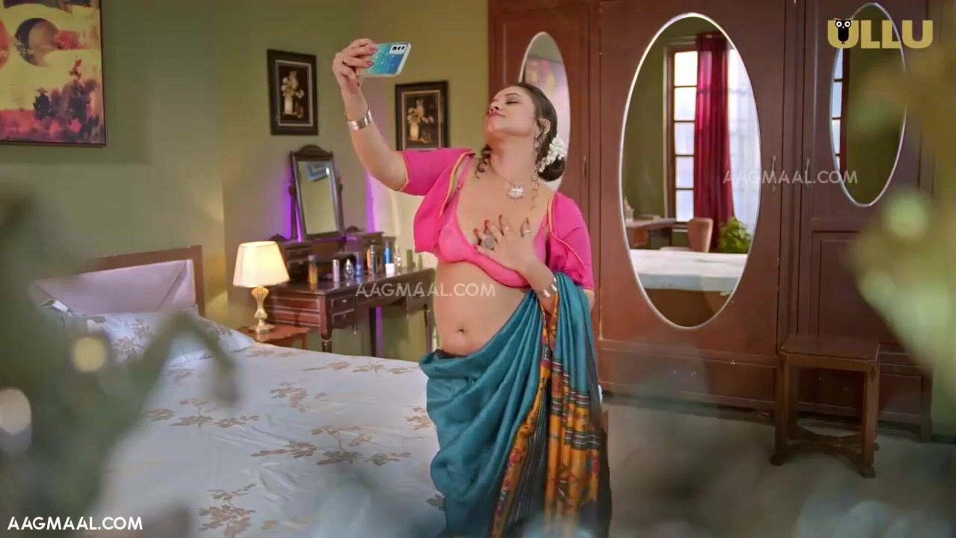 Watchman Part 01 (2023) UllU Hindi Hot Short Film - sapnasappu - tinanandy - tinadutta - sucharitabhattacharya - zoyarathore - kajalchauhan - jyotimishra - anmolkhan - fetish - blowjob