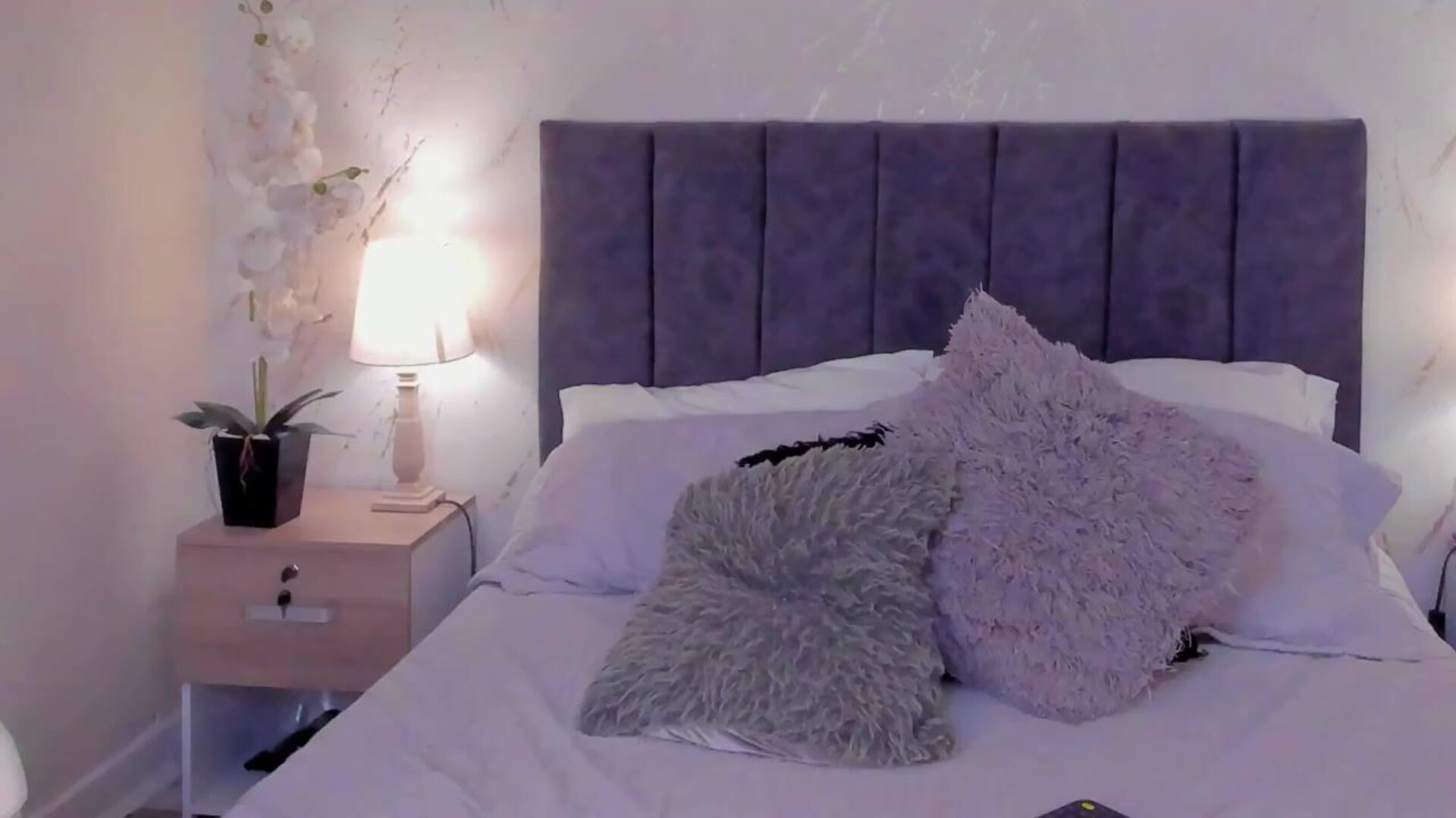 antonella cooper 2026 01 09 10h28m42s - webcam