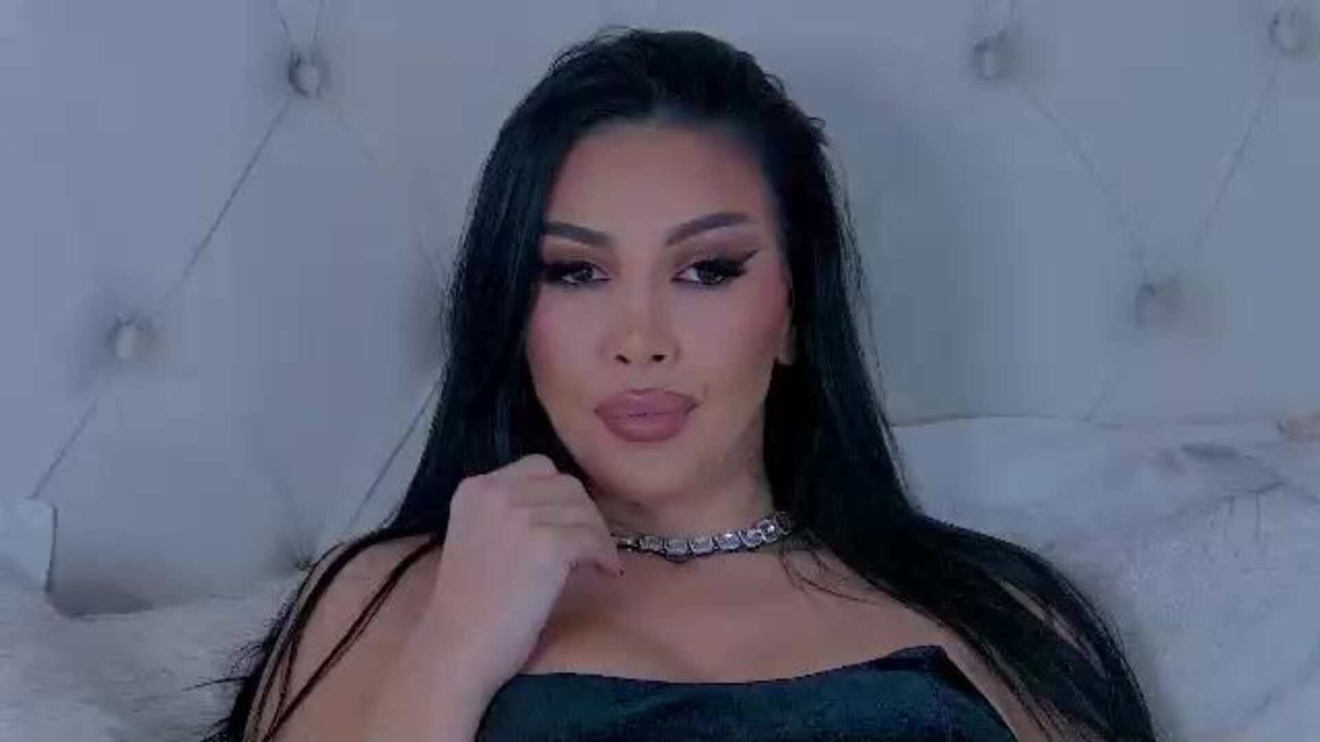 yviesweet 2026 01 10 07h15m18s - webcam
