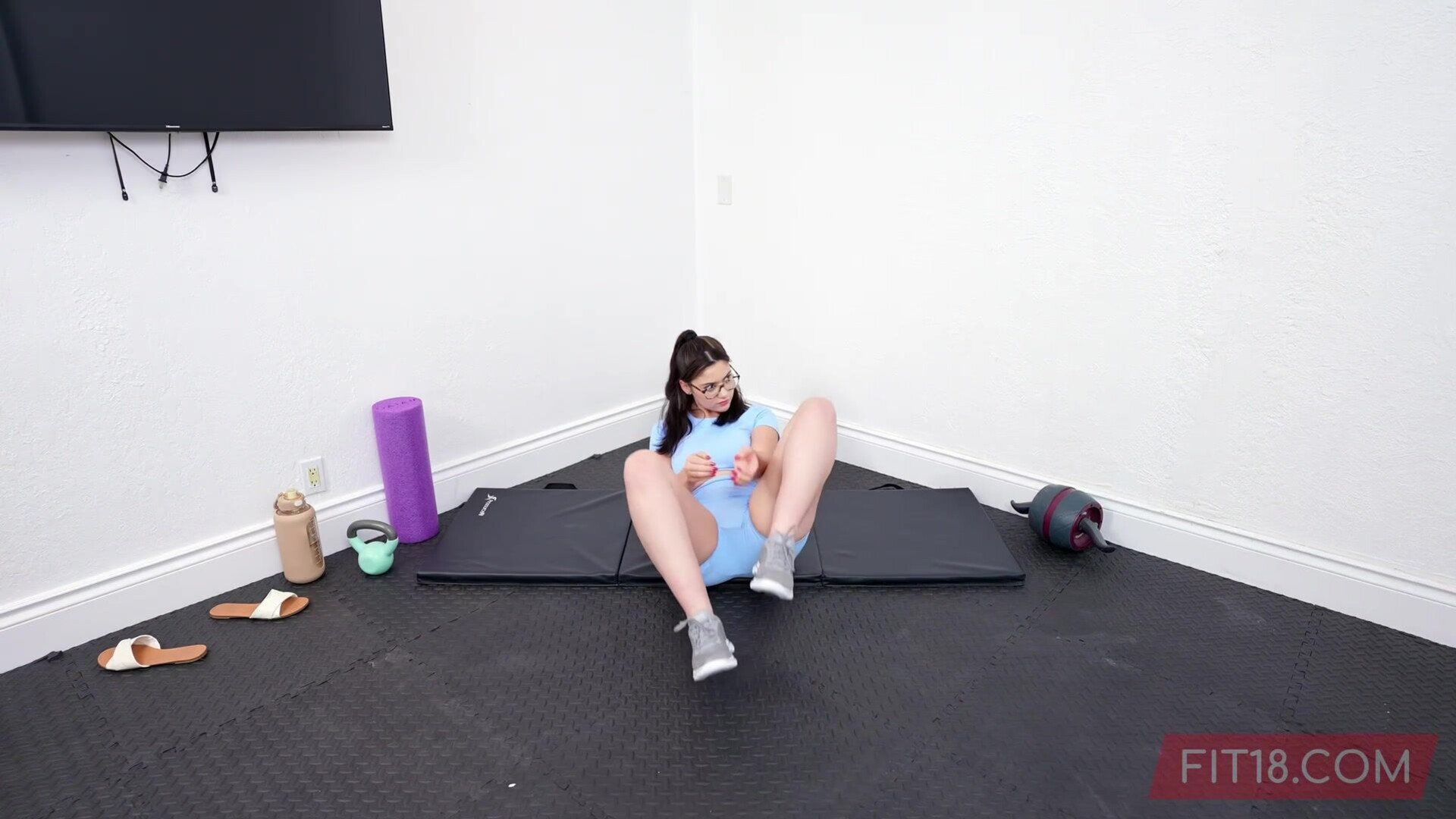 Casting And Creampie - teen - nerd - brunette - big tits - big ass - blowjob - casting - creampie