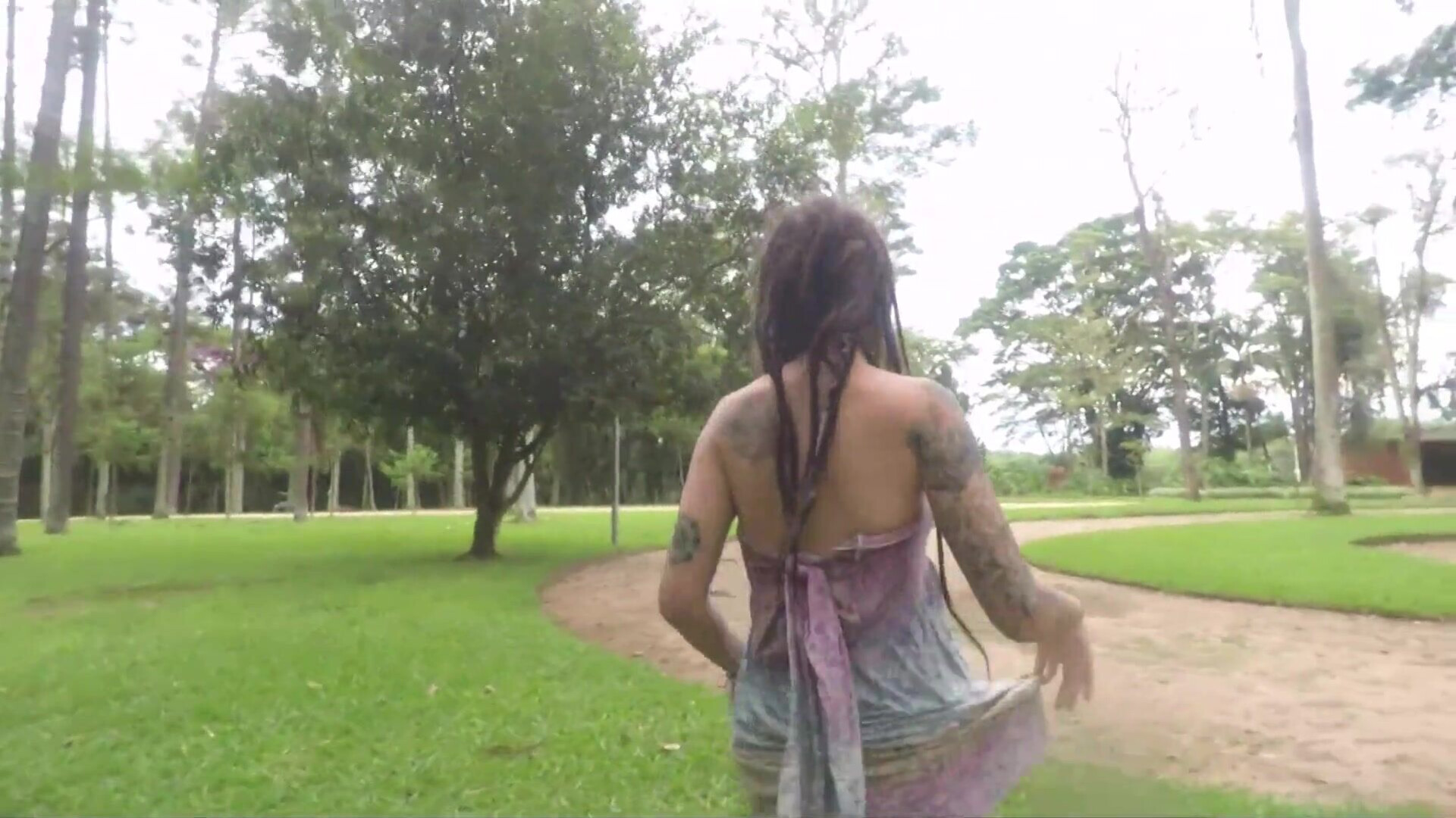 DH 03 Naughty plays with her ass in a public park! 1080p - brunette - beautiful - tattoo