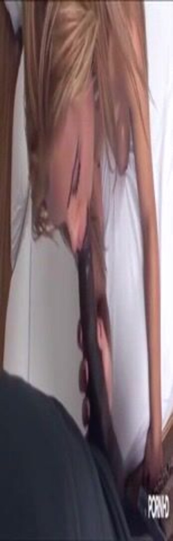 HORNY BLONDE Anny Lee - anal