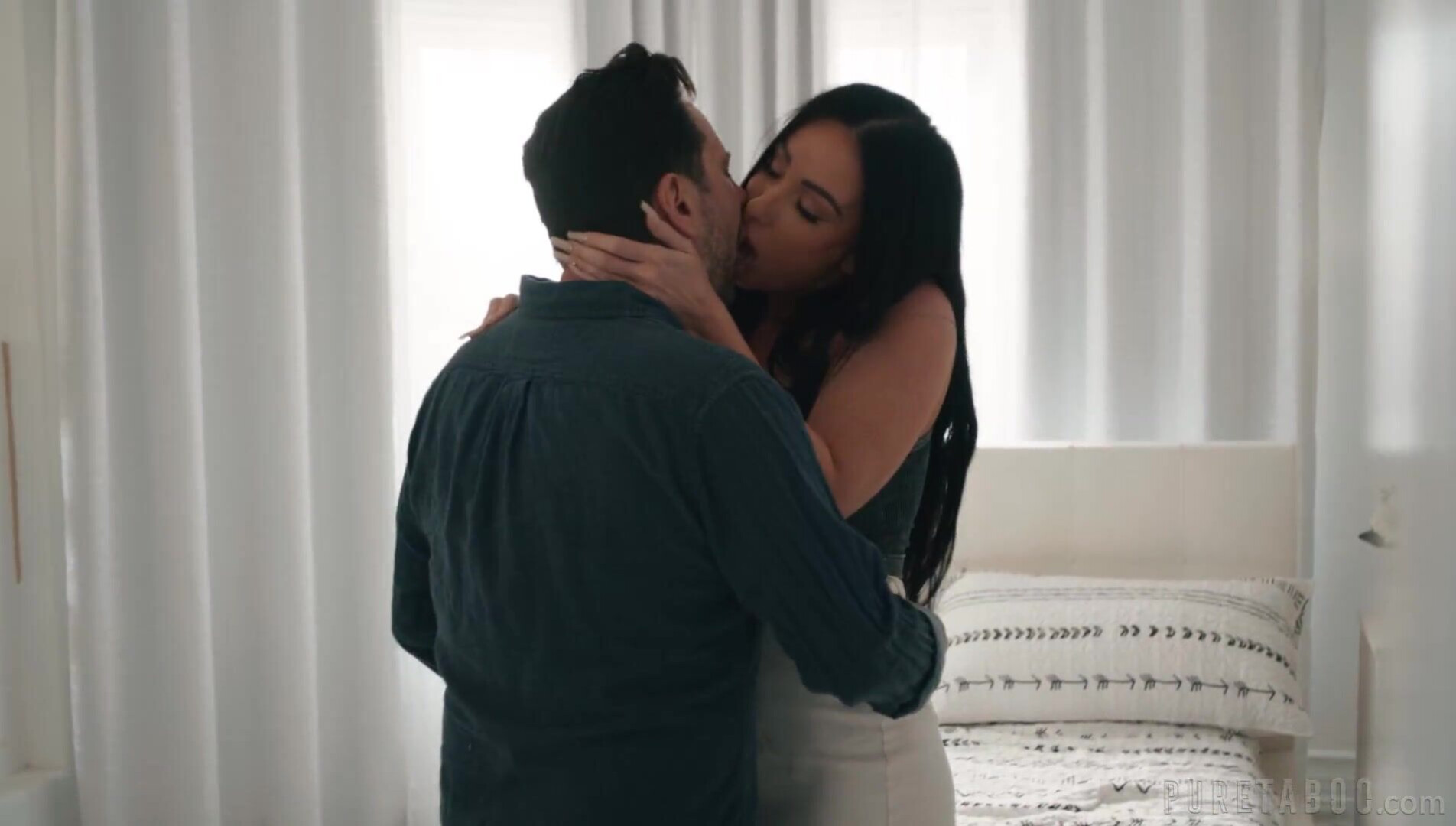 Jennifer White Need You To Need Me - milf - big ass - blowjob
