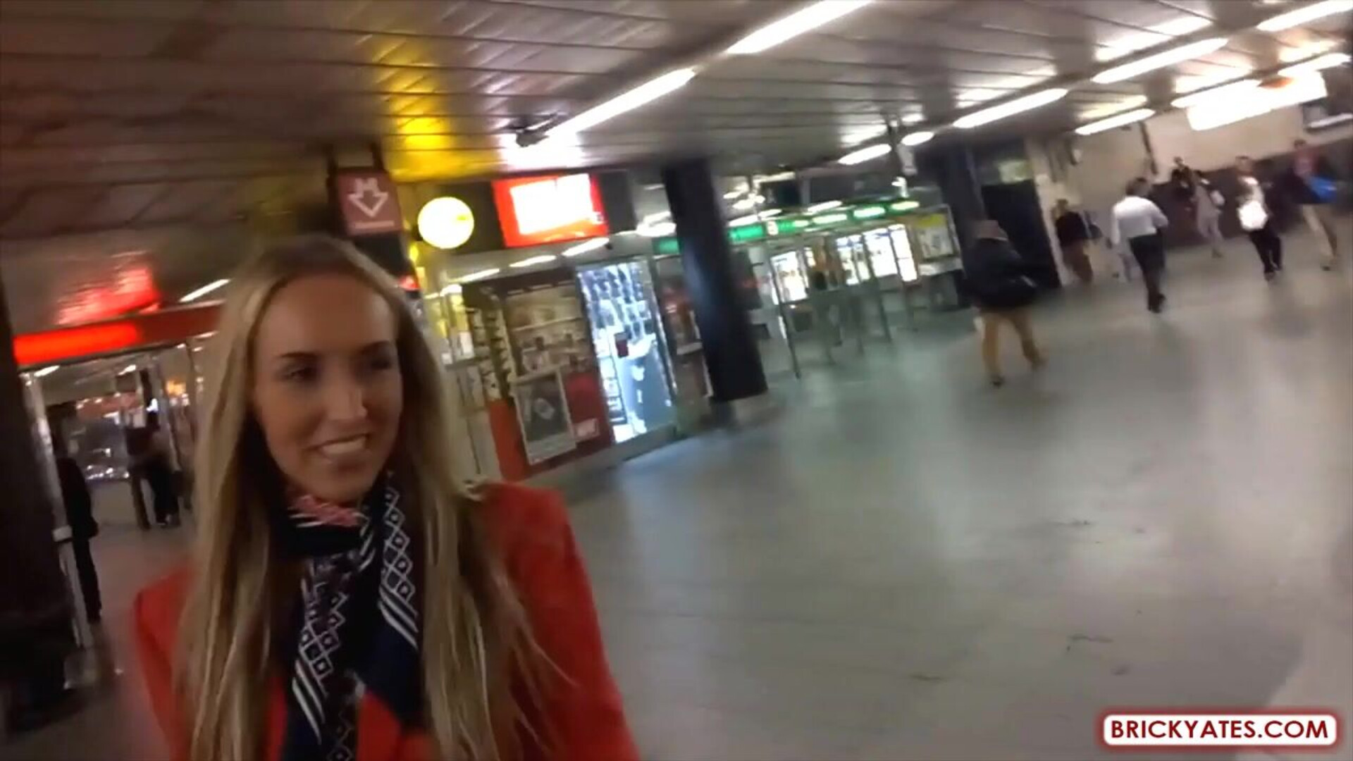Jenny Flight Attendant Convinced to Fuck - milf - big ass - blowjob