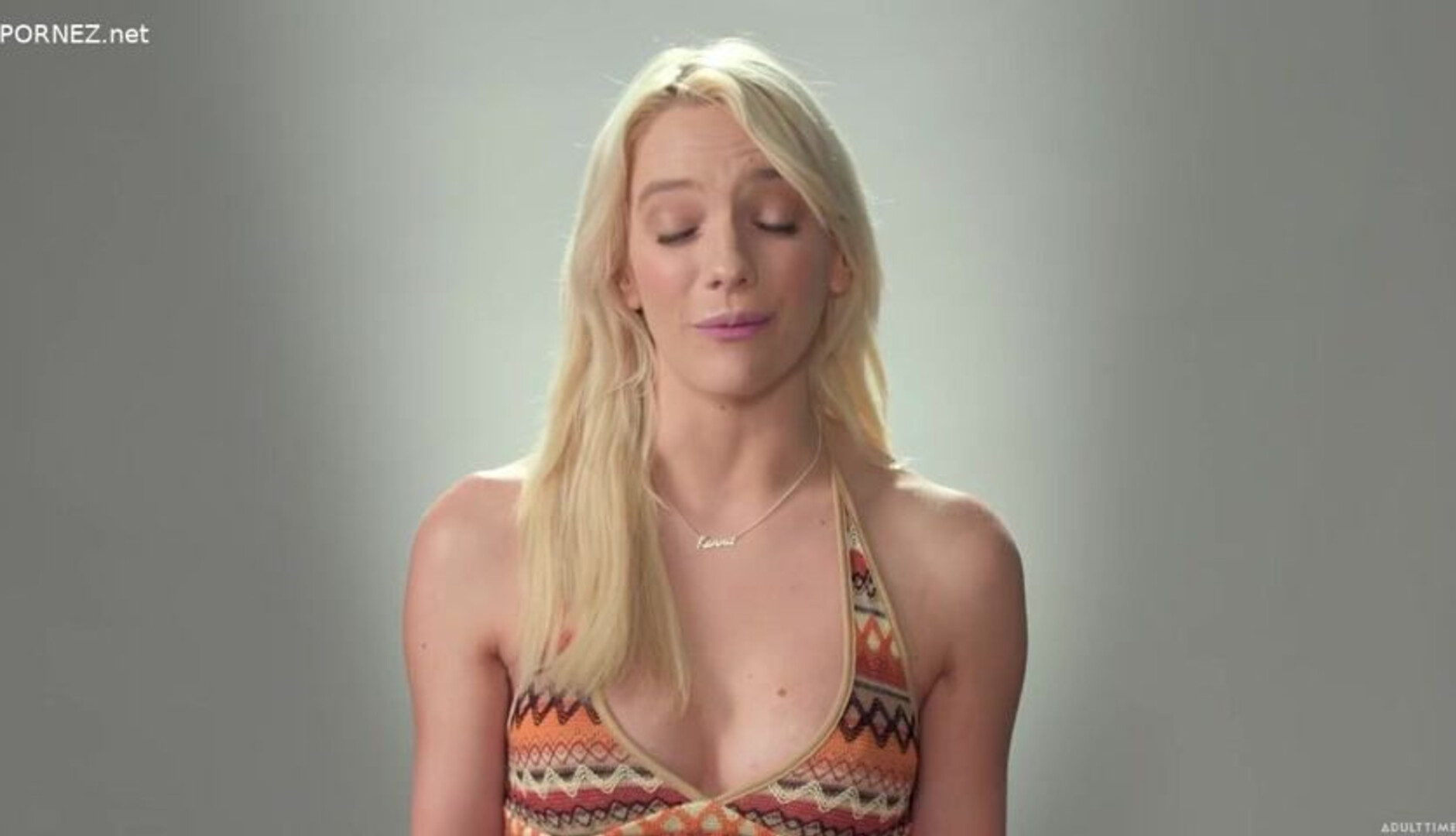 Kenna James How women orgasm - solo - blonde
