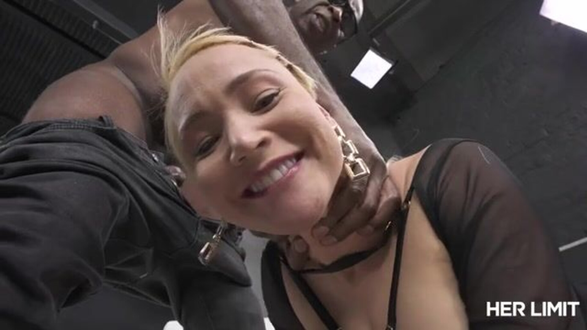 Natasha Teen Black Trophy28563 - hardcore - blonde - rough
