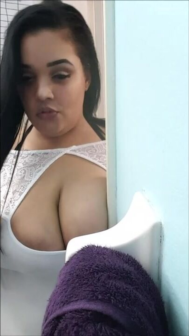 Nirvana Lust Sucking My Sisters Boyfriend In Bathroom - amateur - bbw - blowjob