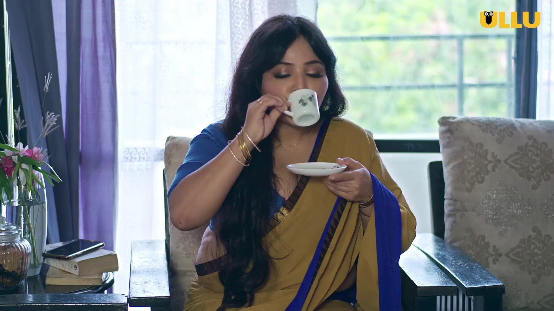 Saas, Bahu and NRI S01E01 - ass