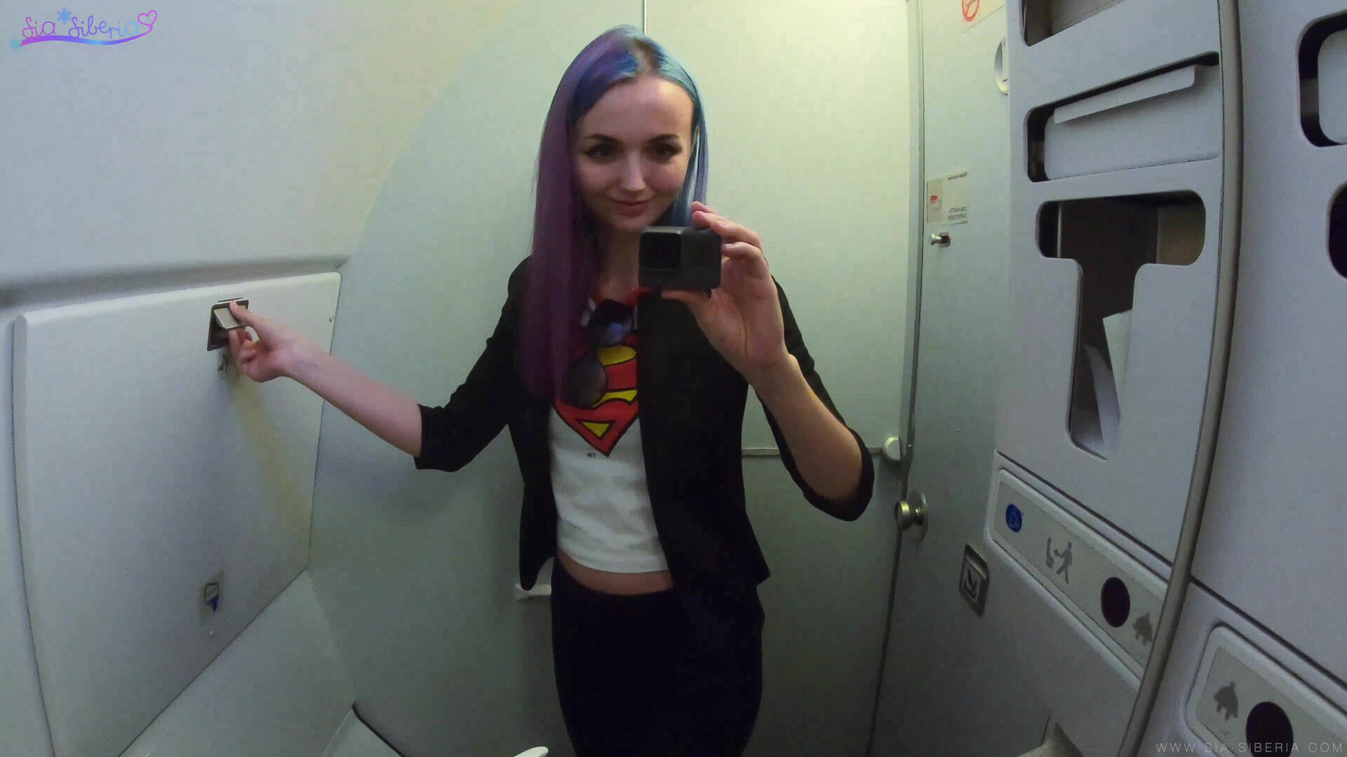 SiaSiberia Airplane Pussy Play - cosplay - teen