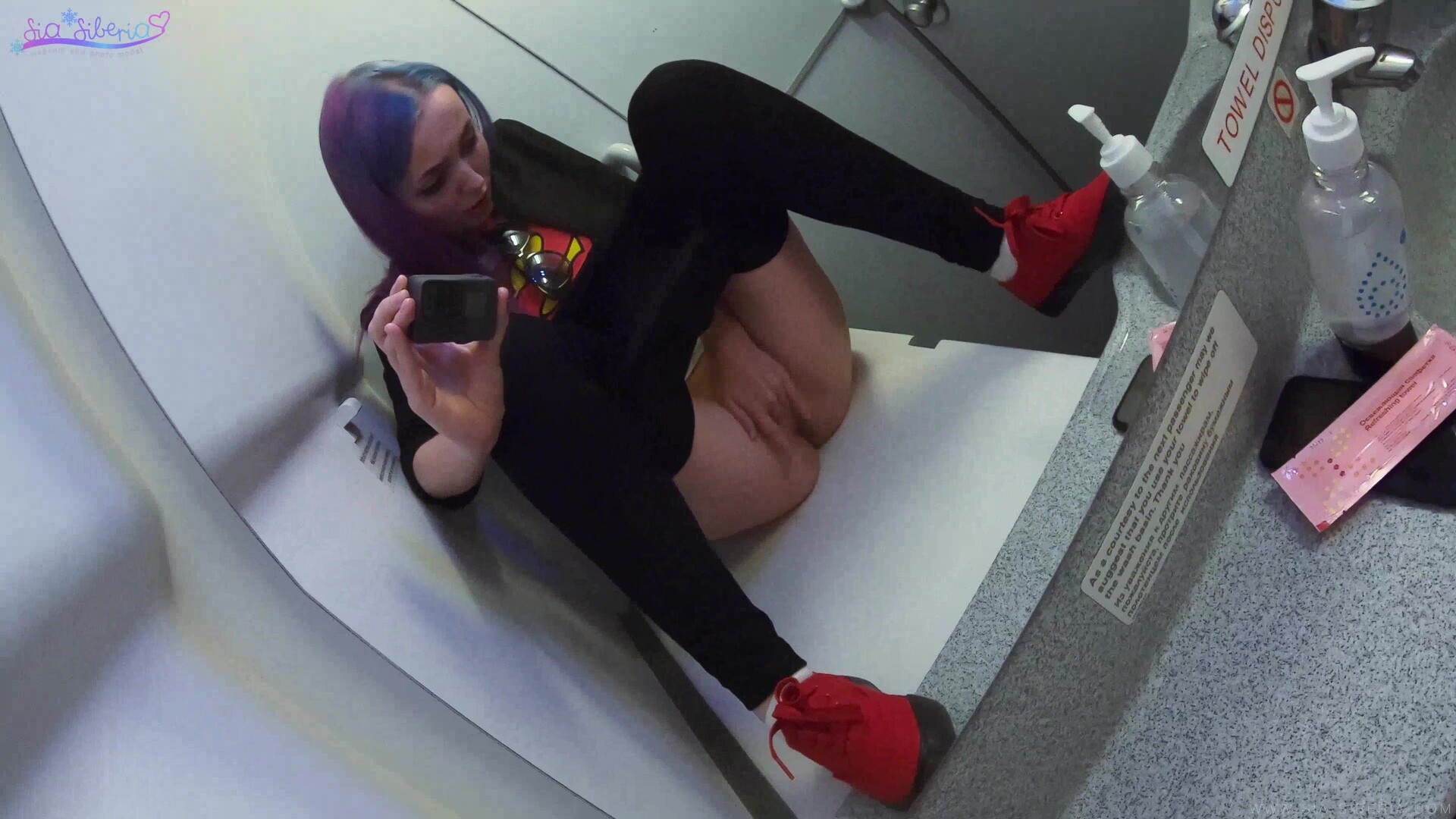 SiaSiberia Airplane Pussy Play - cosplay - teen