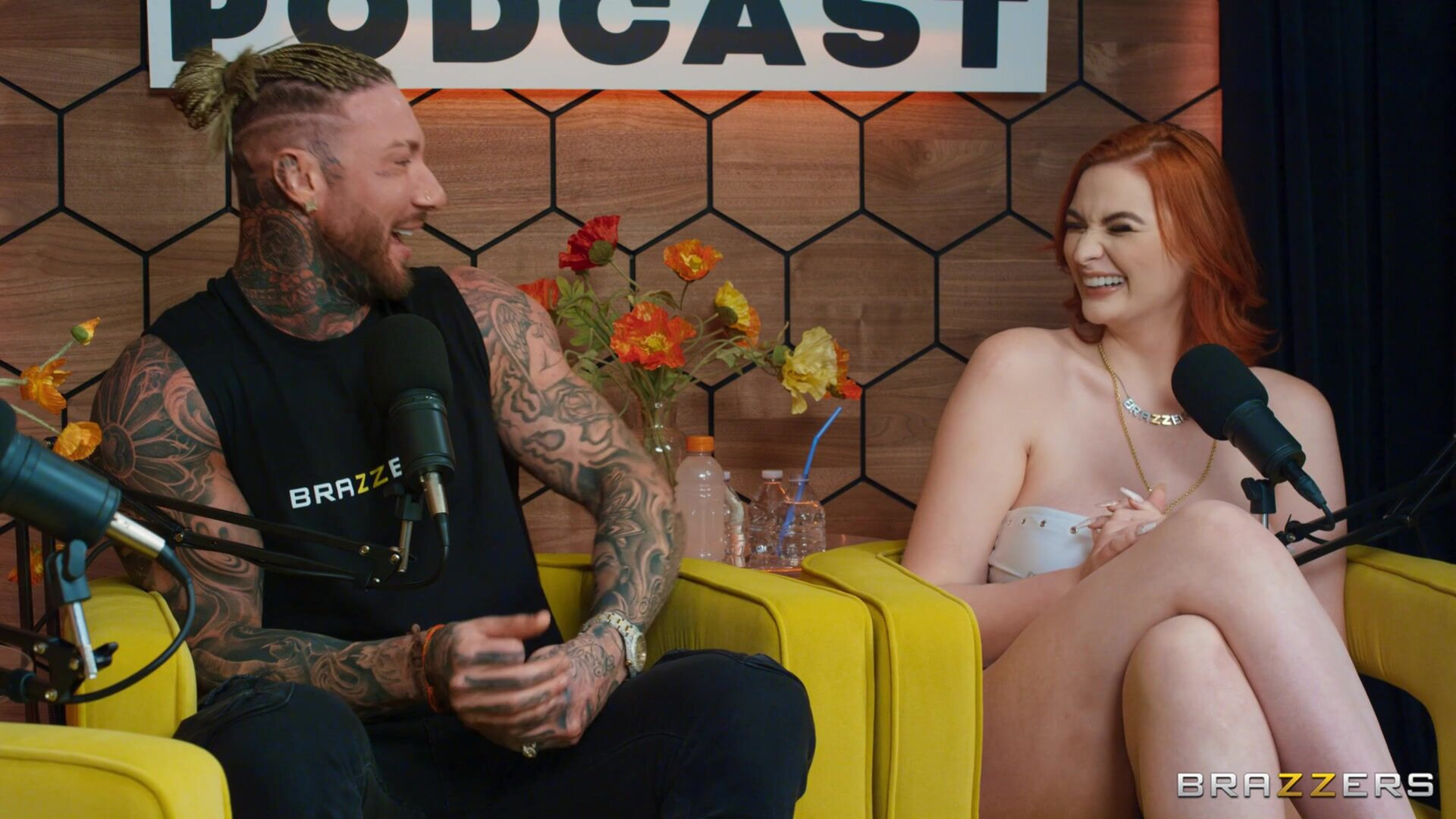 Abigaiil Morris & Toochi Kash The Assets Are Huge - podcast - babe - brunette - redhead - hardcore - tattoos - arab - facial