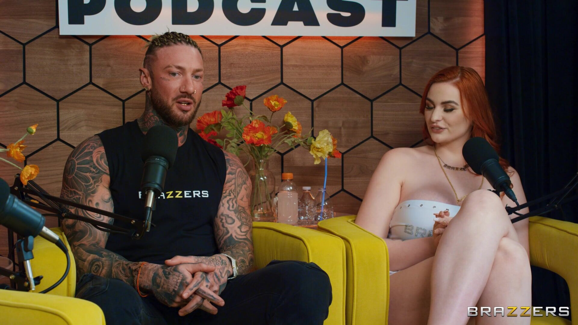 Abigaiil Morris & Toochi Kash The Assets Are Huge - podcast - babe - brunette - redhead - hardcore - tattoos - arab - facial