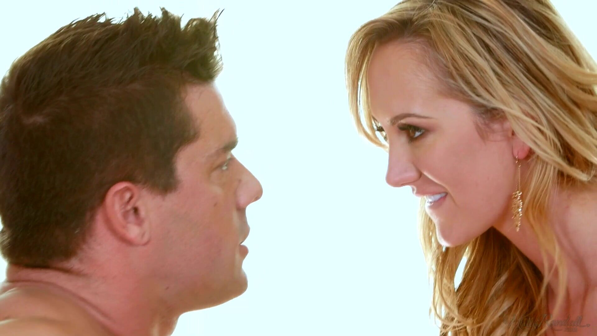 Brett Rossi Holly Handall - milf