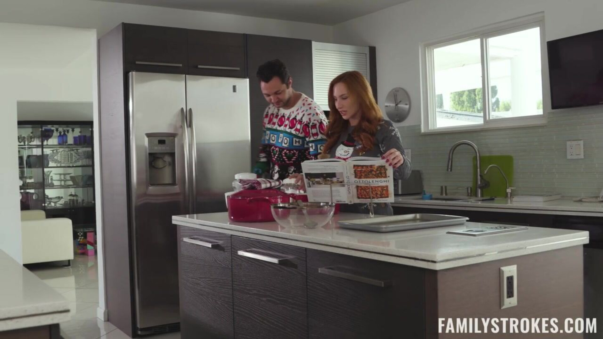 Emma Hix – Thanksgiving Dessert - milf - blowjob - big ass