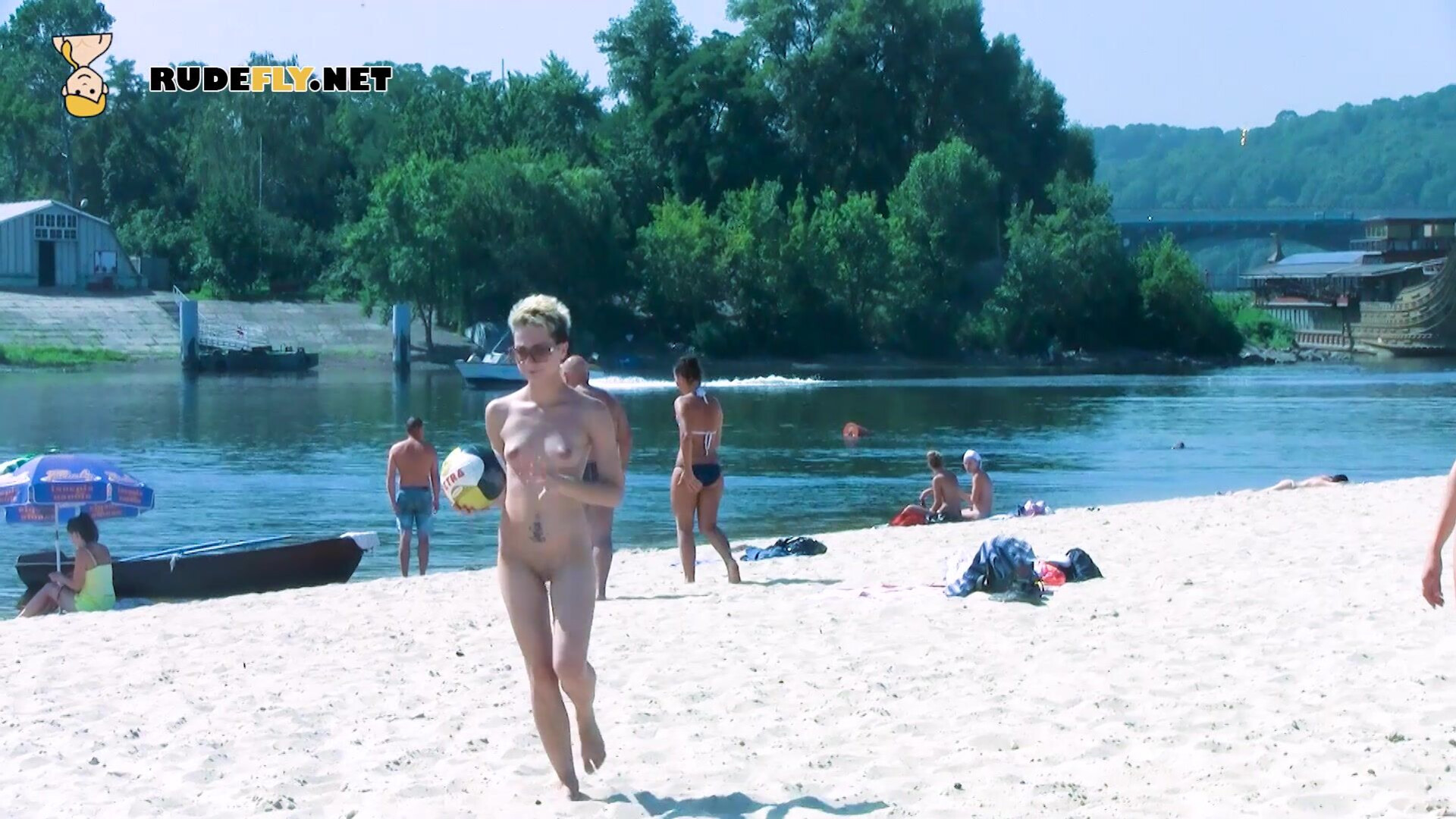 Hot beauty nudists girls - nudist - teen - amateur - voyeur - beach - tanning - public - rudefly