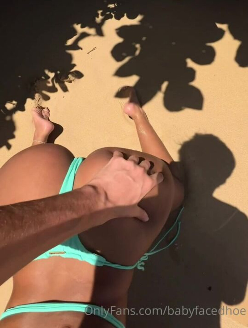 Kiara Kattan POV BJ 2 - pretty face - pretty mouth - vertical