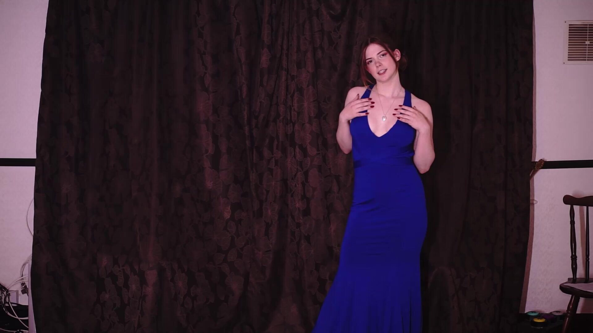 Longhairluna Posh British Exotic Dancer Burlesque Bts - petite - solo - amateur