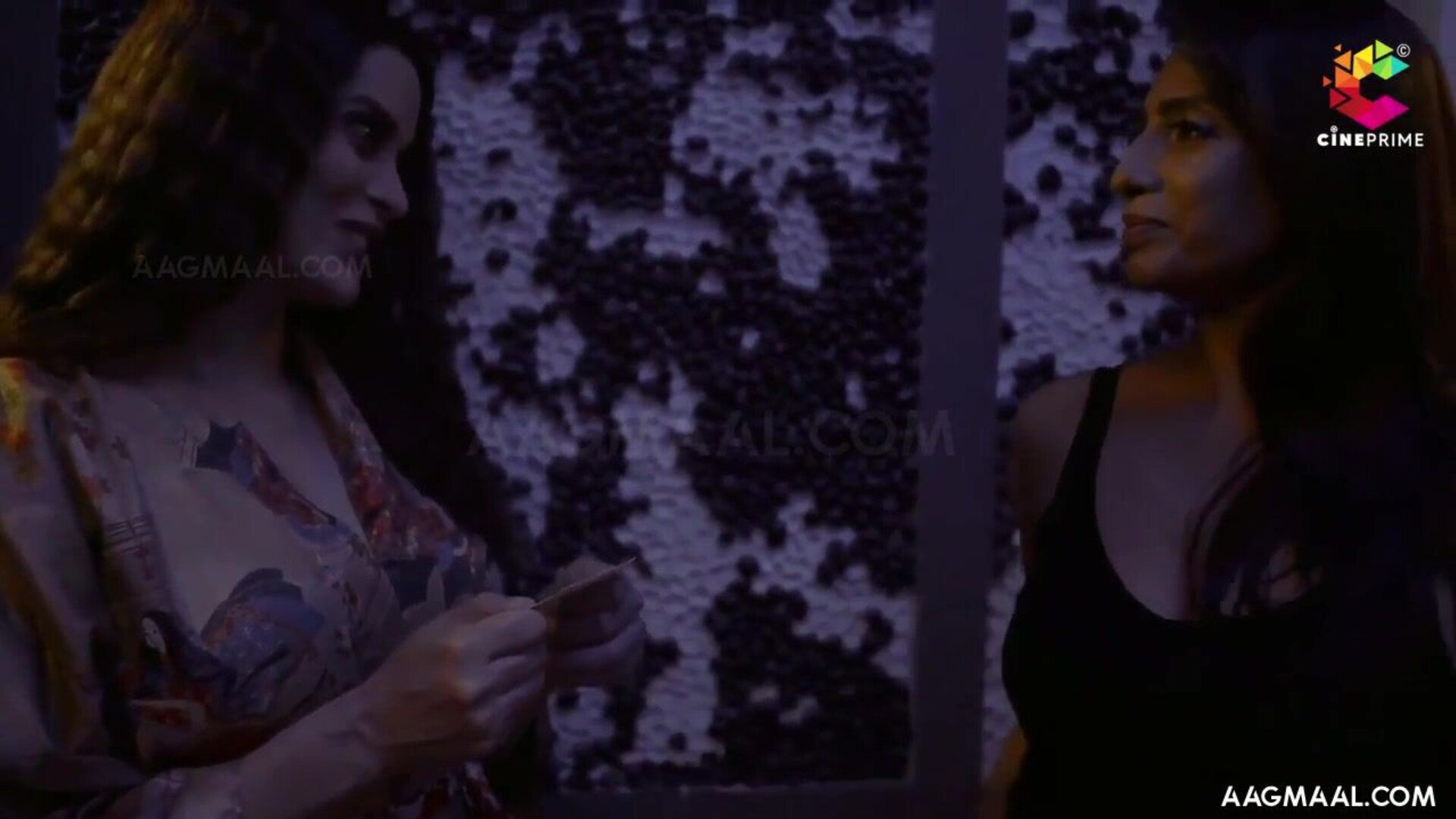 Massage Parlour (2024) CinePrime Hindi Hot Short Film - jinnijazz - prajaktajahagirdar - neelam - sapnasappu - arpitadey - tinanandy - tinadutta - bhargavidebi - bhargavidevi - sucharitabhattacharya