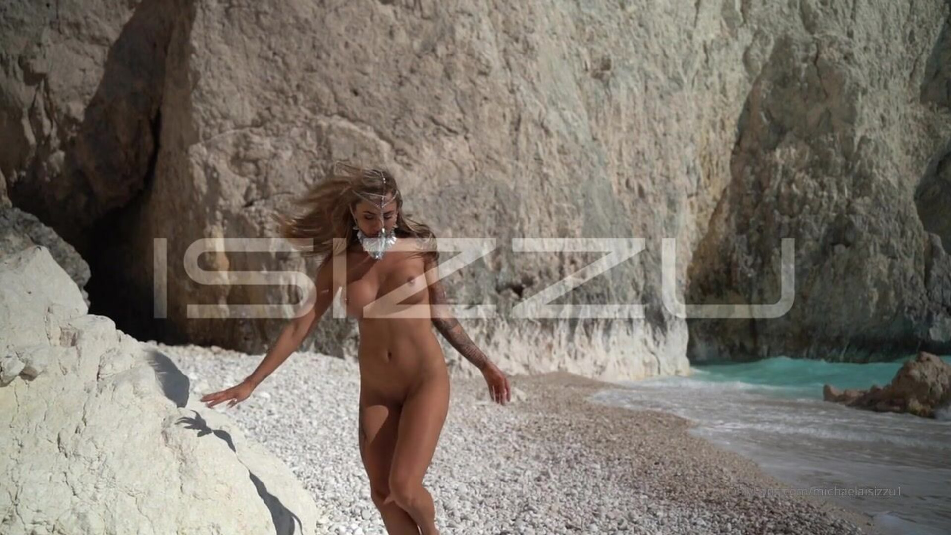 Michaela Isizzu Feelings On the beach Aphrodite - milf - masturbation - big tits