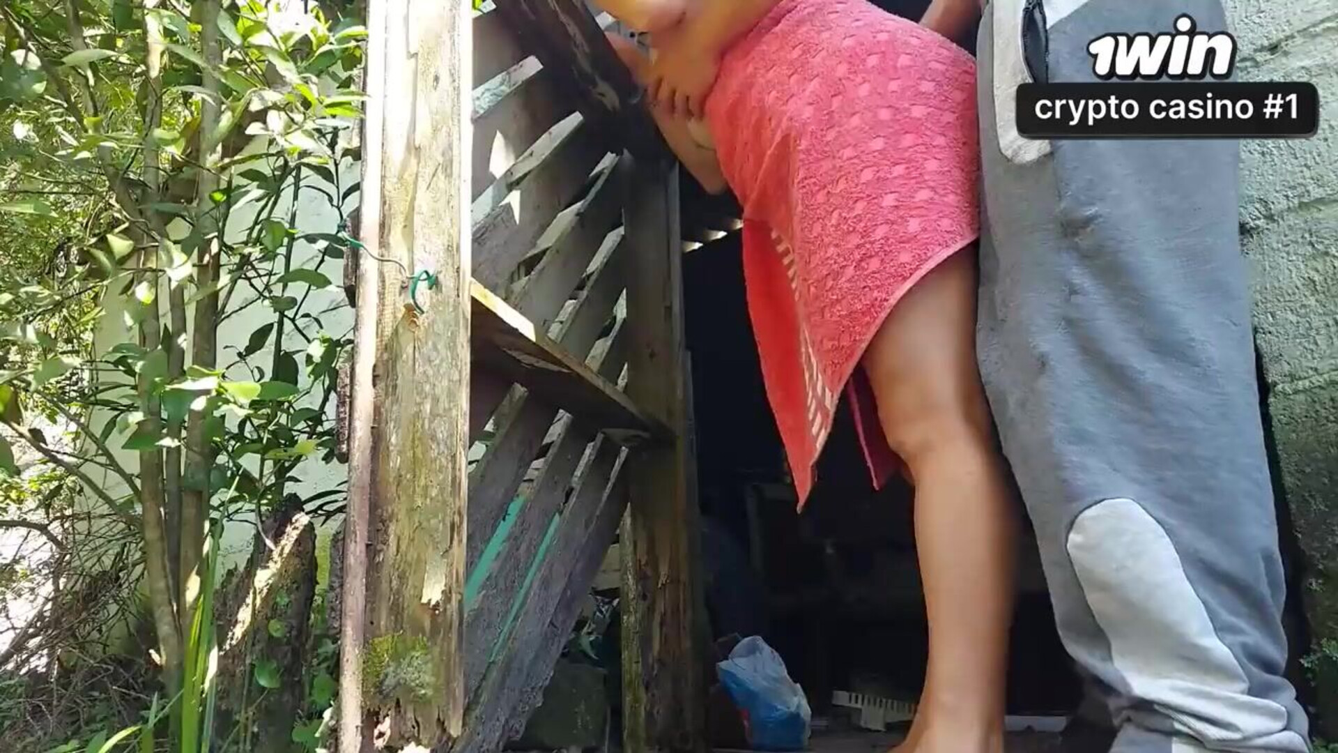 Mulher casada pede ajuda ao zelador com toalha e paga com sexo pois chuveiro não func - milf gostosa - hotwife - pau grande - milf - 60fps - amateur - hot milf - latina rabuda - big ass latina - amadoras verificadas