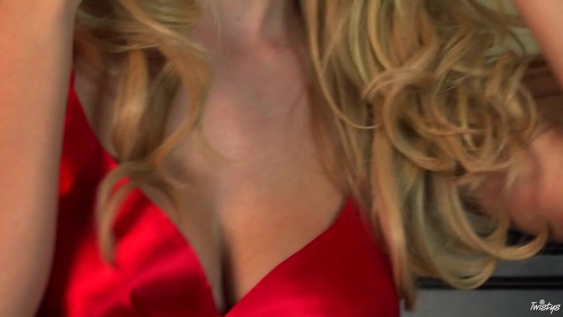 Natalia Starr – Going To Town - solo - babe - softcore