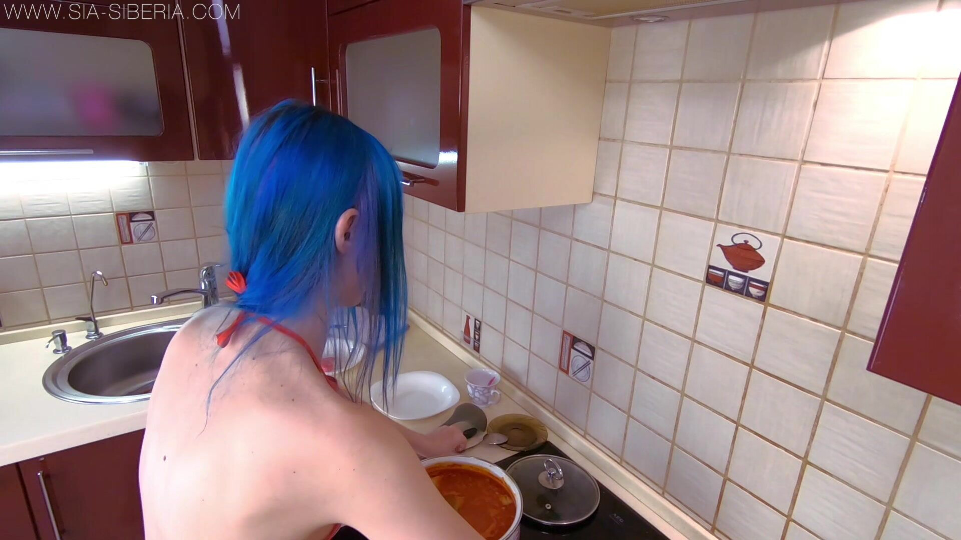 SiaSiberia Hot Cooking Borsch With Food Fuck - cosplay - teen