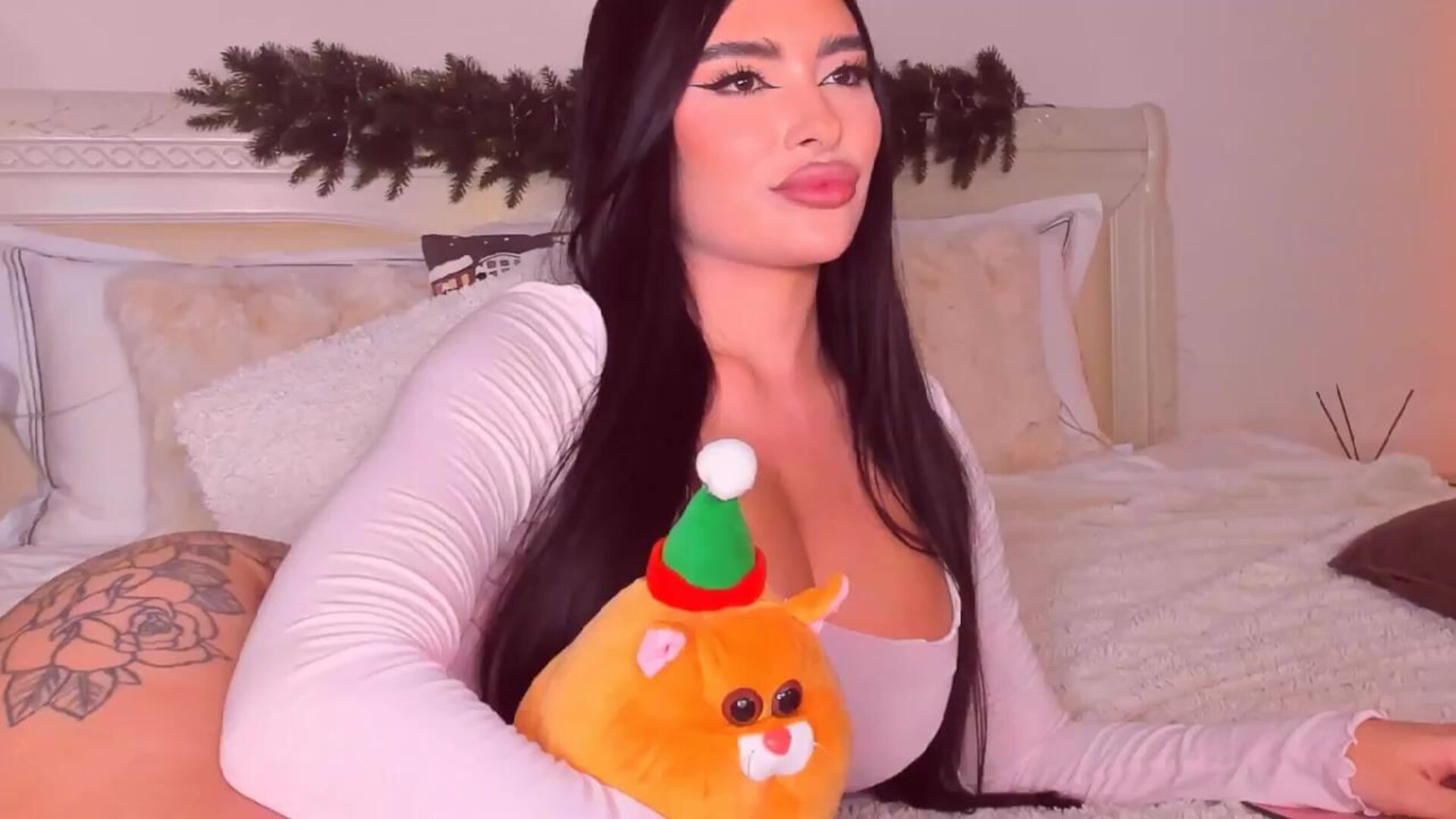 mary harris 2025 12 26 19h09m16s - webcam