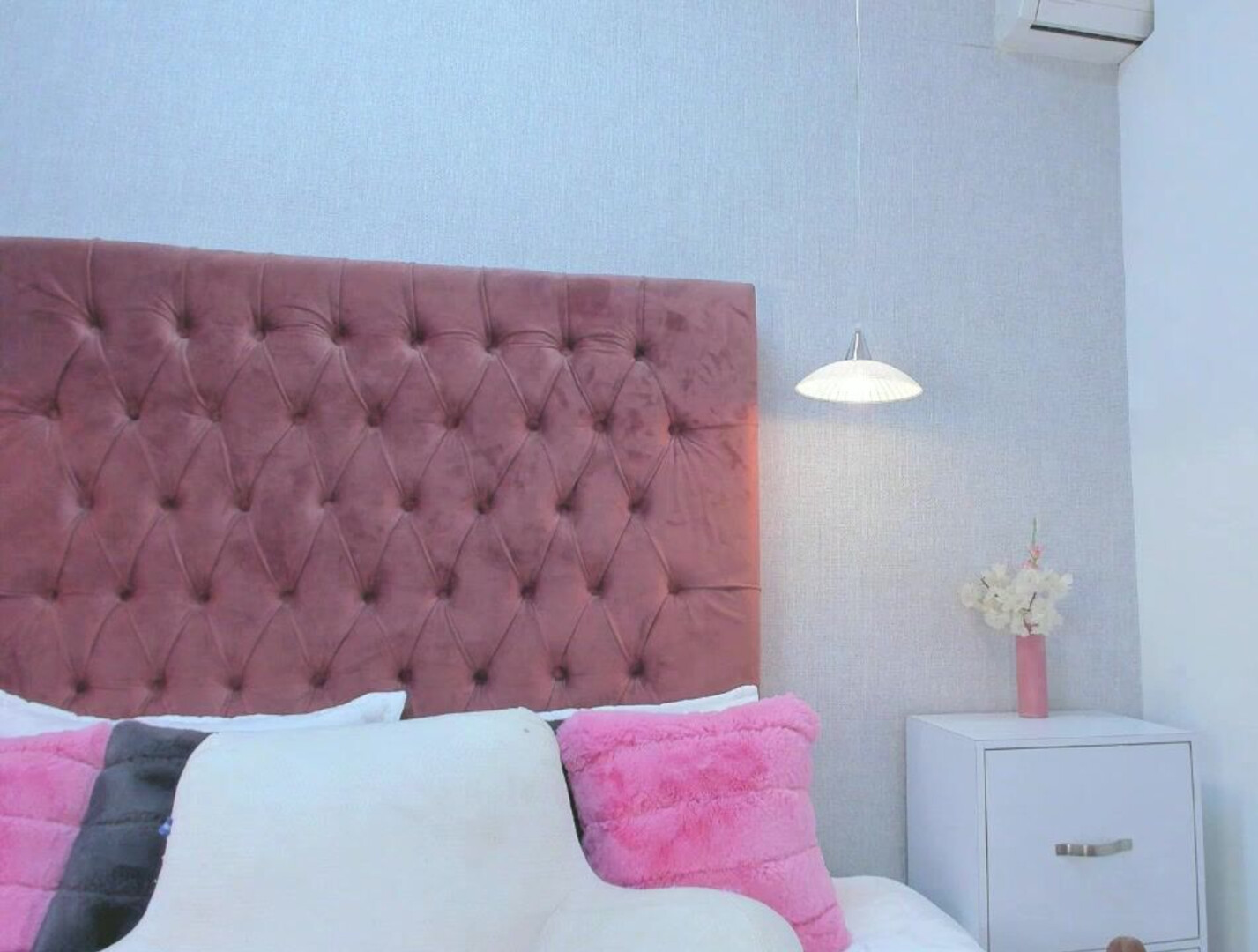 meganchase 2025 11 22 16h11m04s - webcam