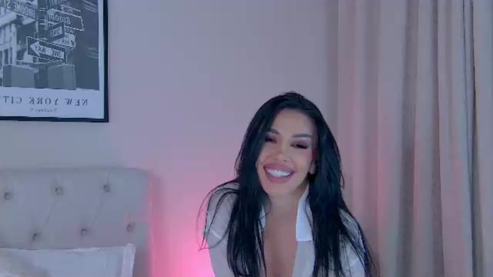 yviesweet 2026 01 11 04h44m49s - webcam