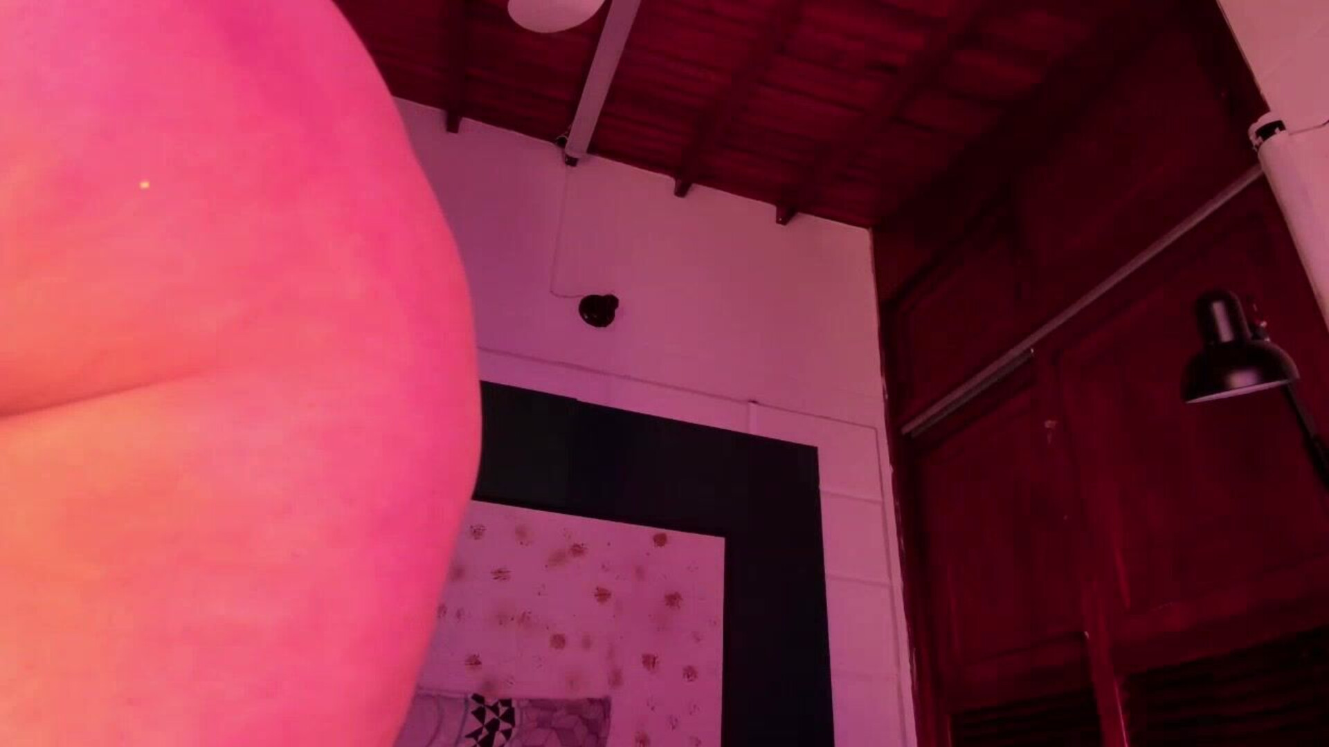 64byH4z3 2026 02 12 05 04 23 717 - webcam