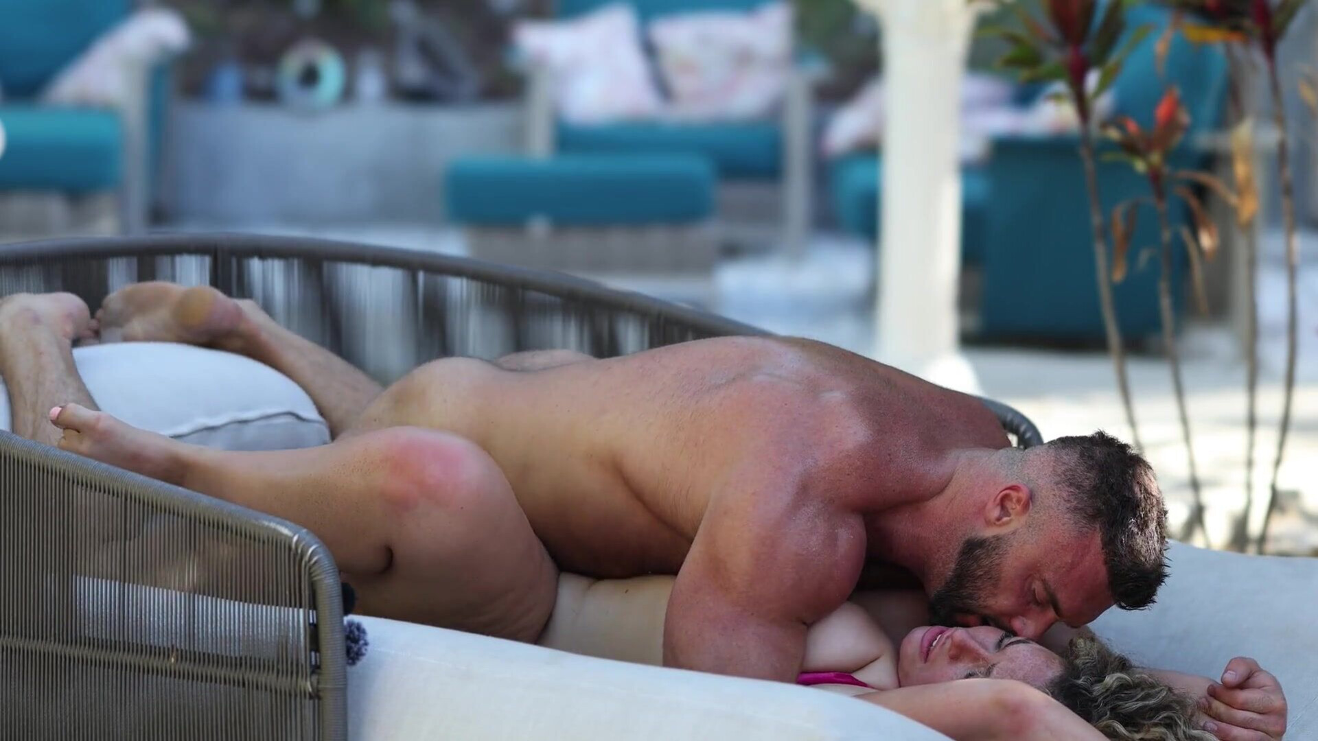 Alluring and inherently full breasted Santa, come receive my erection with great forc - amateur - babe - blowjob - brunette - bbw - doggy style - couple - missionary - ssbbw - pool