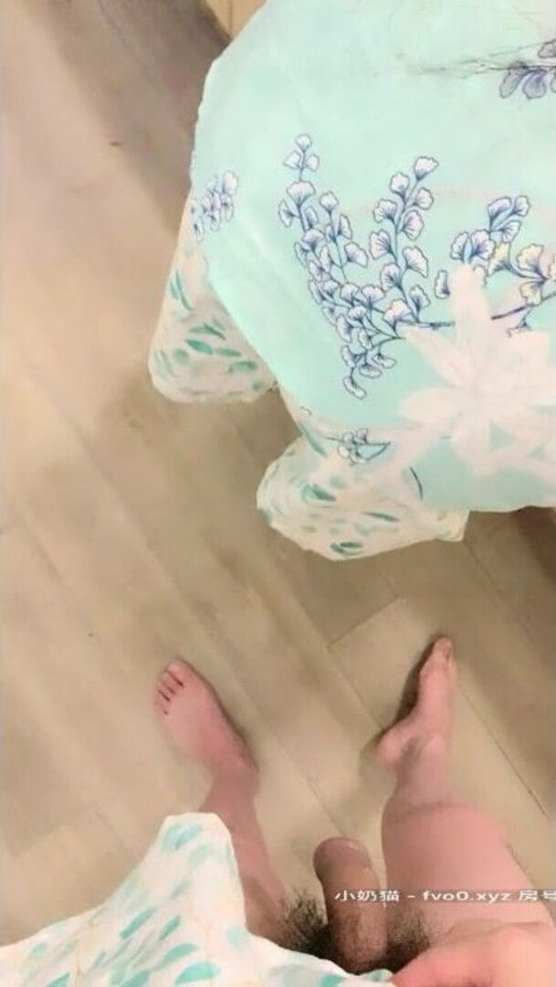 Avove 第八名【Avove 】（第二场）浴场啪啪，旁边人来人往，蜂腰翘臀 - asian - hardcore