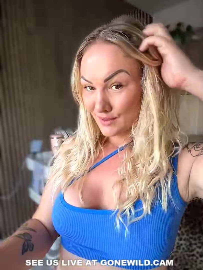 Blonde BBW Teases Big Ass & Tits - bbw - blonde - big tits - big ass - tease - solo - masturbation - toy - swimsuit - tattoo