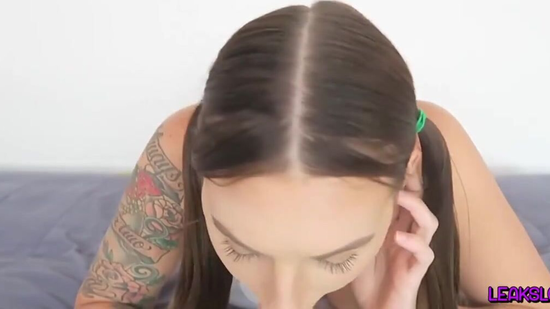 Feed Me Daddy Ahegao Face Blowjob Lil OliviaTatum Christine - joi