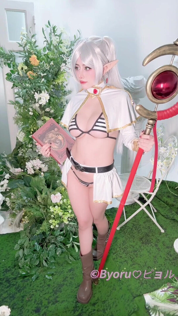 Frieren Beyond Journey's End Cosplay Frieren Byoru - babe