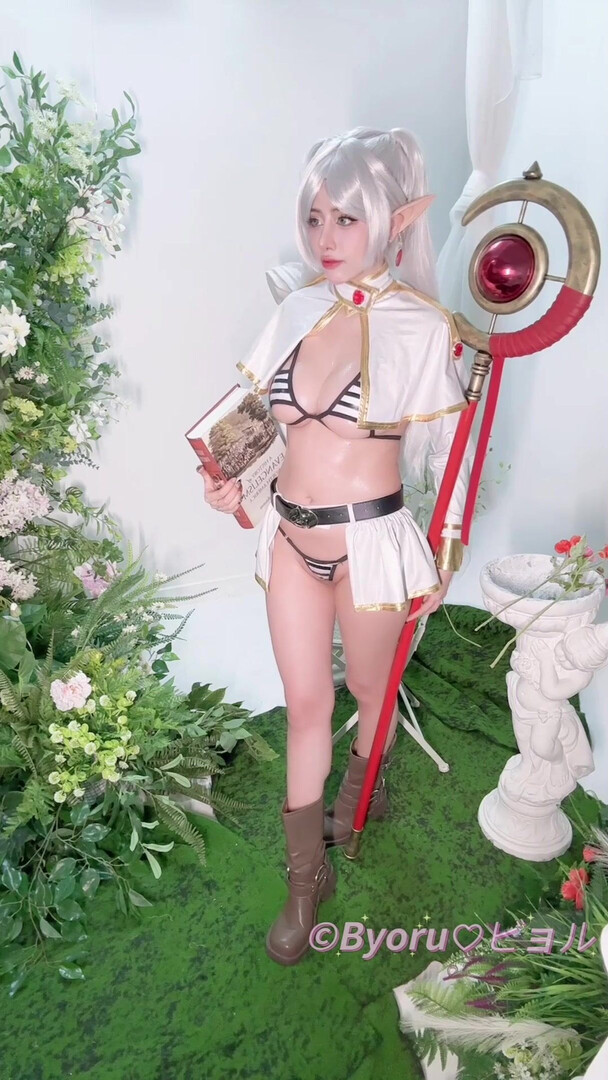 Frieren Beyond Journey's End Cosplay Frieren Byoru - babe