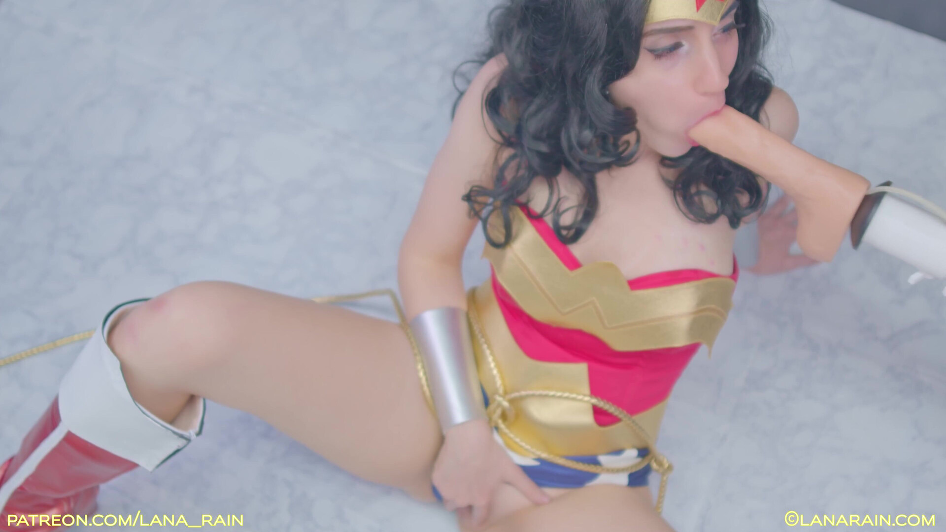 LR Wonder Woman Uncovers her Truth LR (2160) - lr