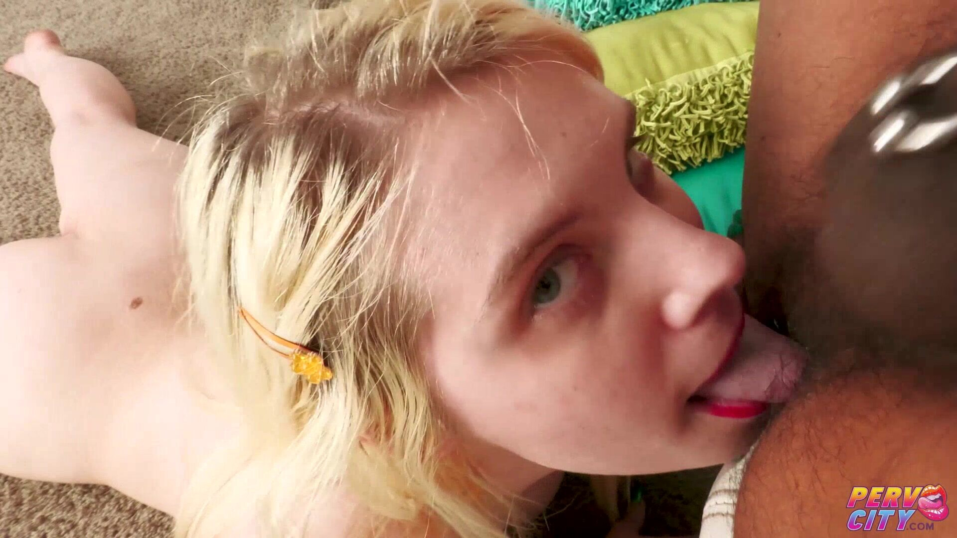 Memel Wilde Busty Blonde Hottie Gets Pussy and Ass Fucked - babe - hardcore - sloppy - blowjob - deepthroat - foot fetish - cum in mouth