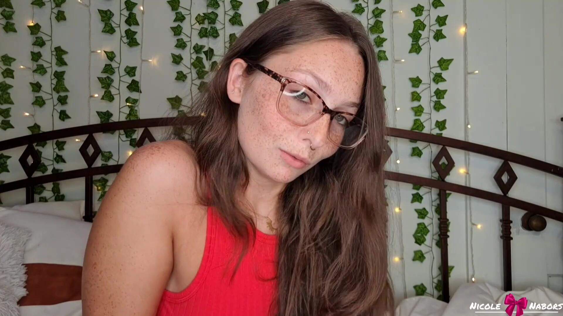 Step Mom's Golden Shower - big ass - babe
