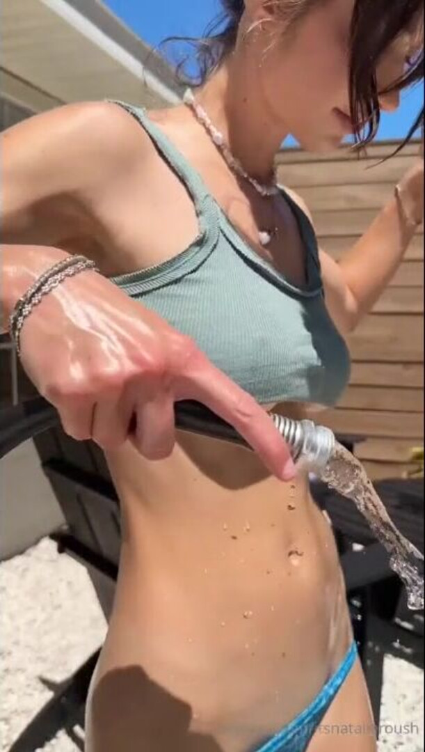 Wet Tits Naked Hose Play - big ass - big tits - blowjob - sex - fuck