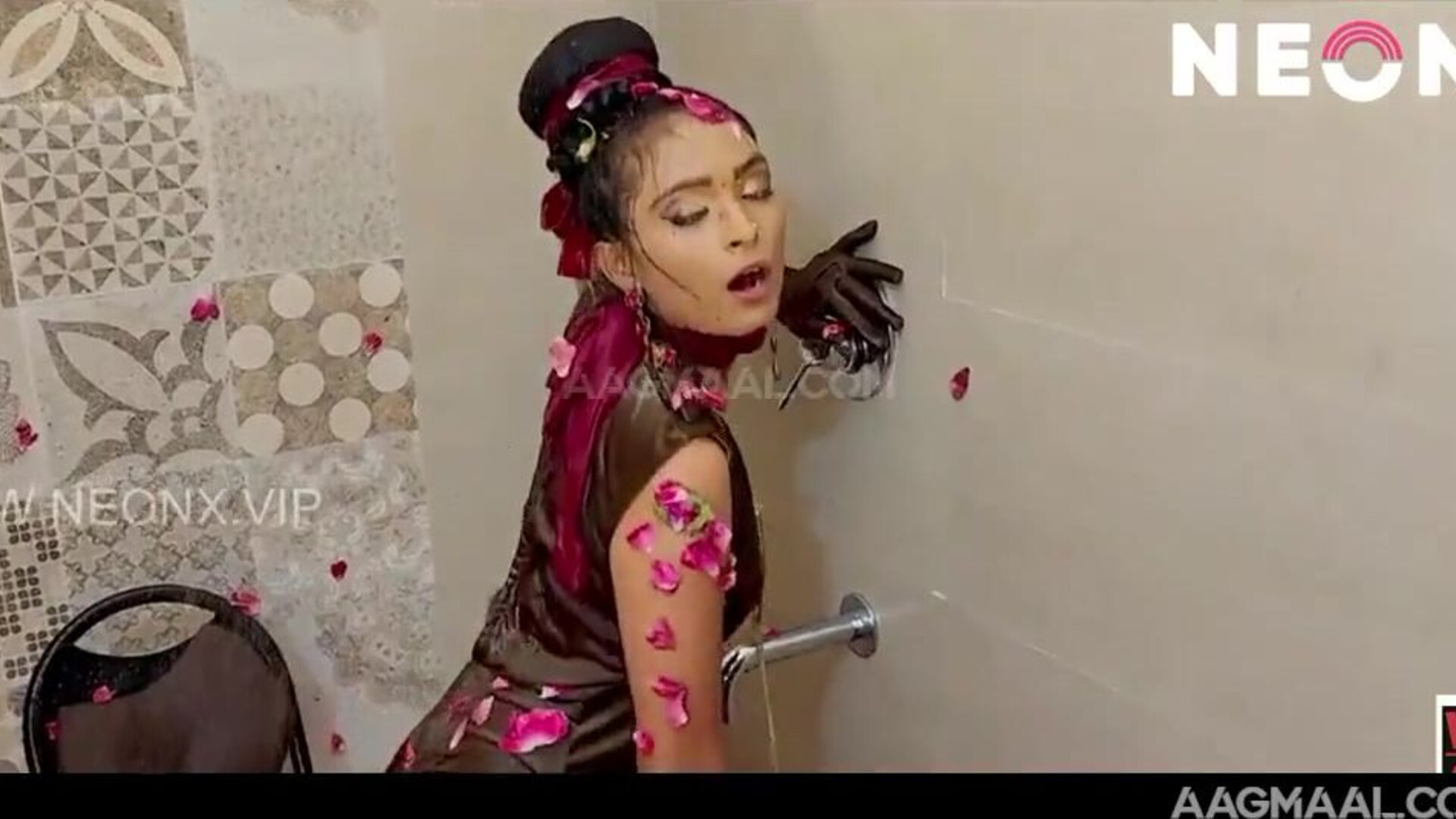 Wild Cat Uncut (2023) NeonX Hindi Hot Short Film - neelam - sapnasappu - tinanandy - tinadutta - sucharitabhattacharya - alkaraj - priyagamre - bhartijha - ayushijaiswal - suhanakhan