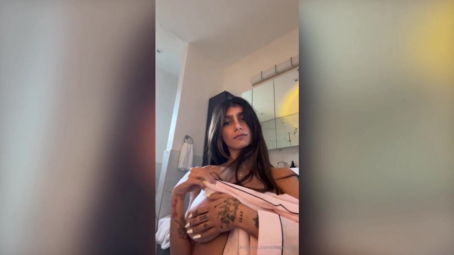 mia khalifa perky boobs and bare ass tease - big ass - big tits - blowjob - sex - fuck